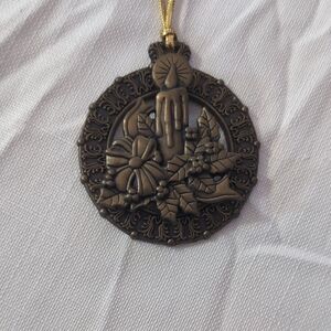 1996 Gloria Duchin Metal Elegant Holiday Ornament *BINK